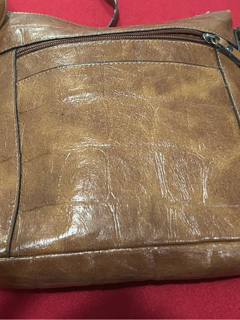 Men's Tan Leather-Texture Messenger Crossbody Bag - Casual Everyday Carry Bueno